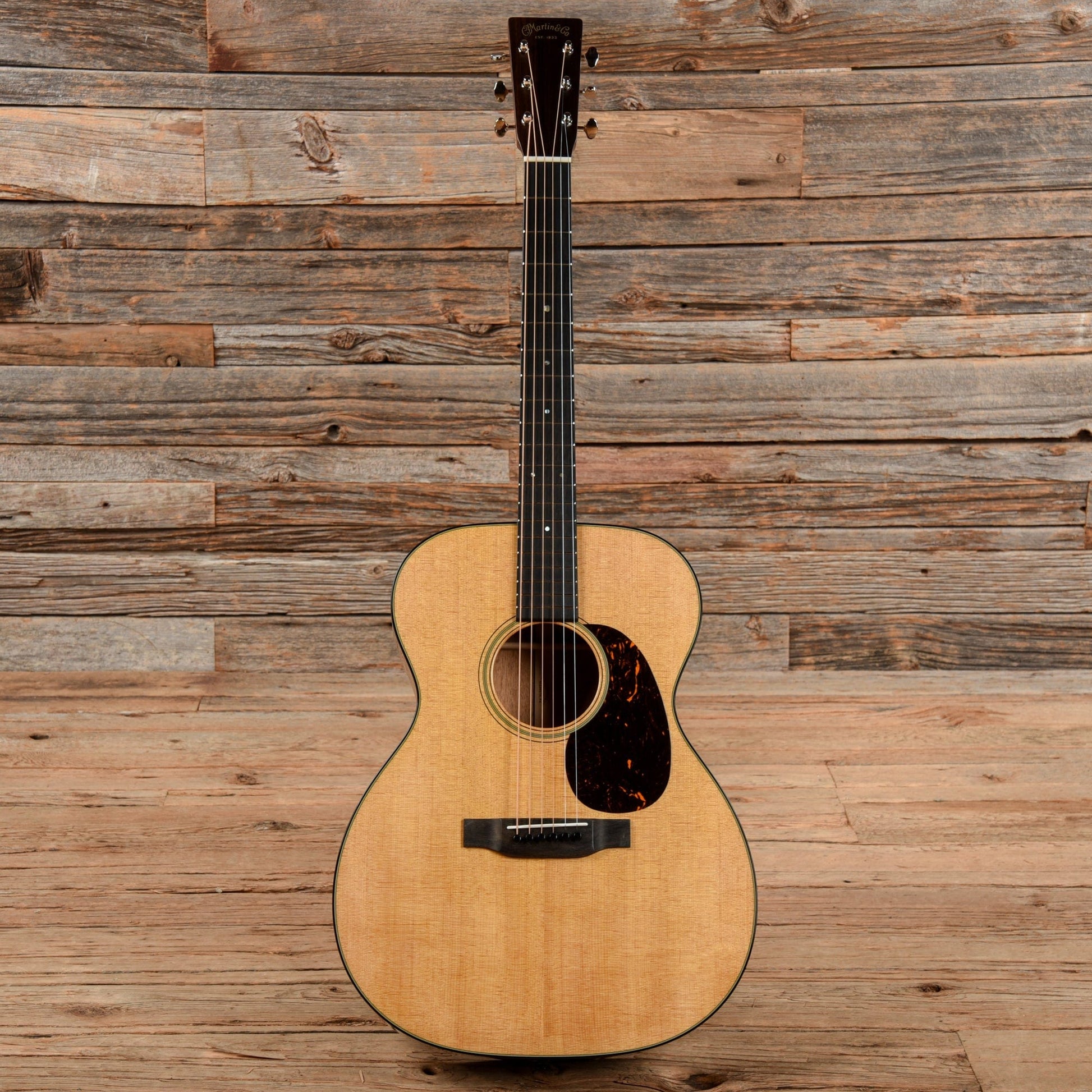 Martin 000-18 Acoustic Guitars