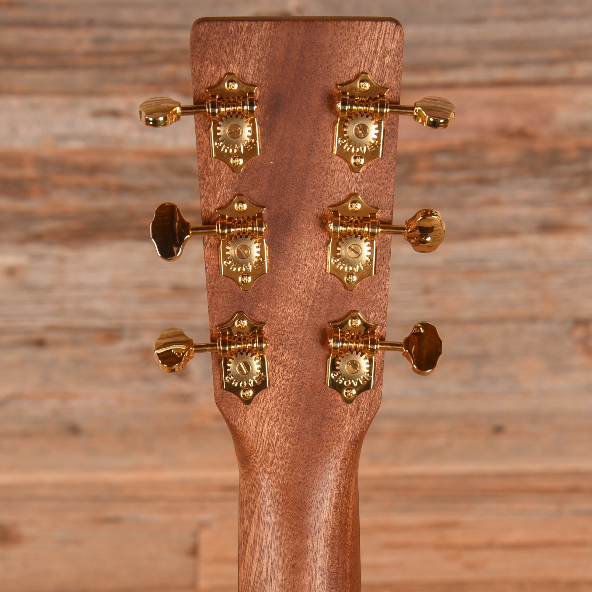 Martin 000C-Jr Walnut Burst 2026 Acoustic Guitars