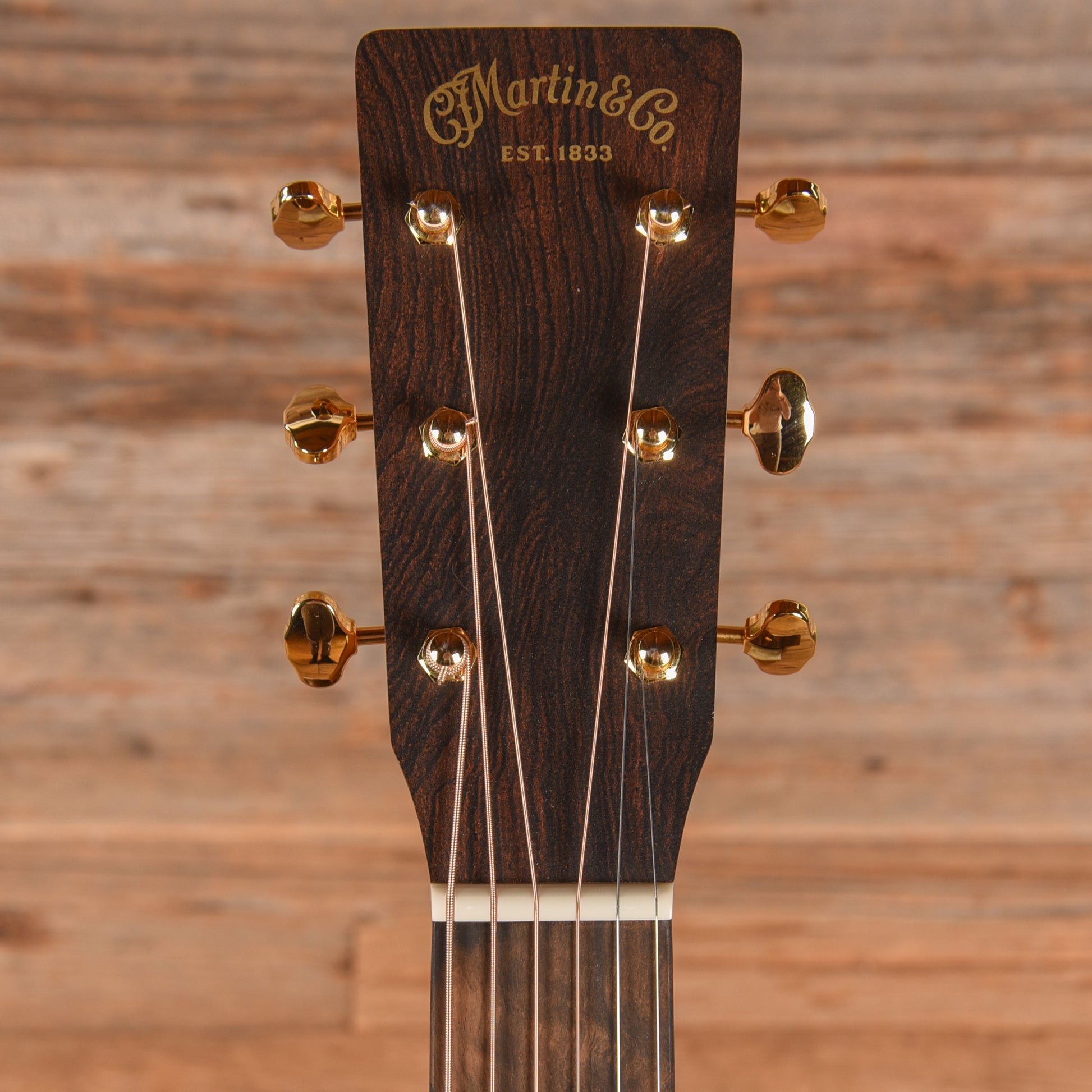 Martin 000C-Jr Walnut Burst 2026 Acoustic Guitars