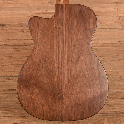 Martin 000C-Jr Walnut Burst 2026 Acoustic Guitars