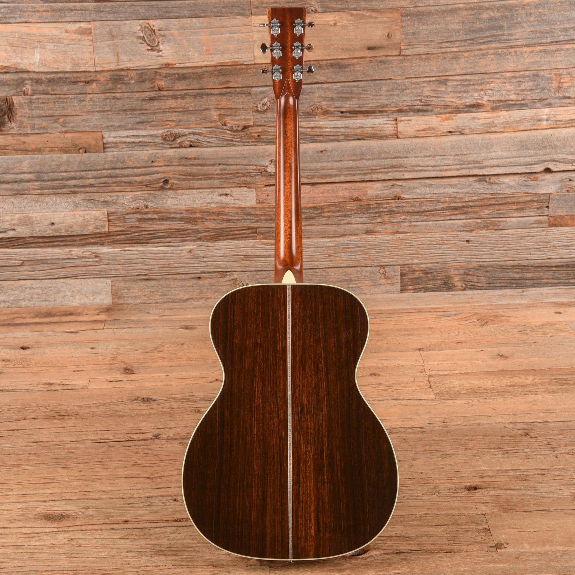 Martin 20th Anniversary OMJM John Mayer Signature Grey Sunburst 2024 Acoustic Guitars