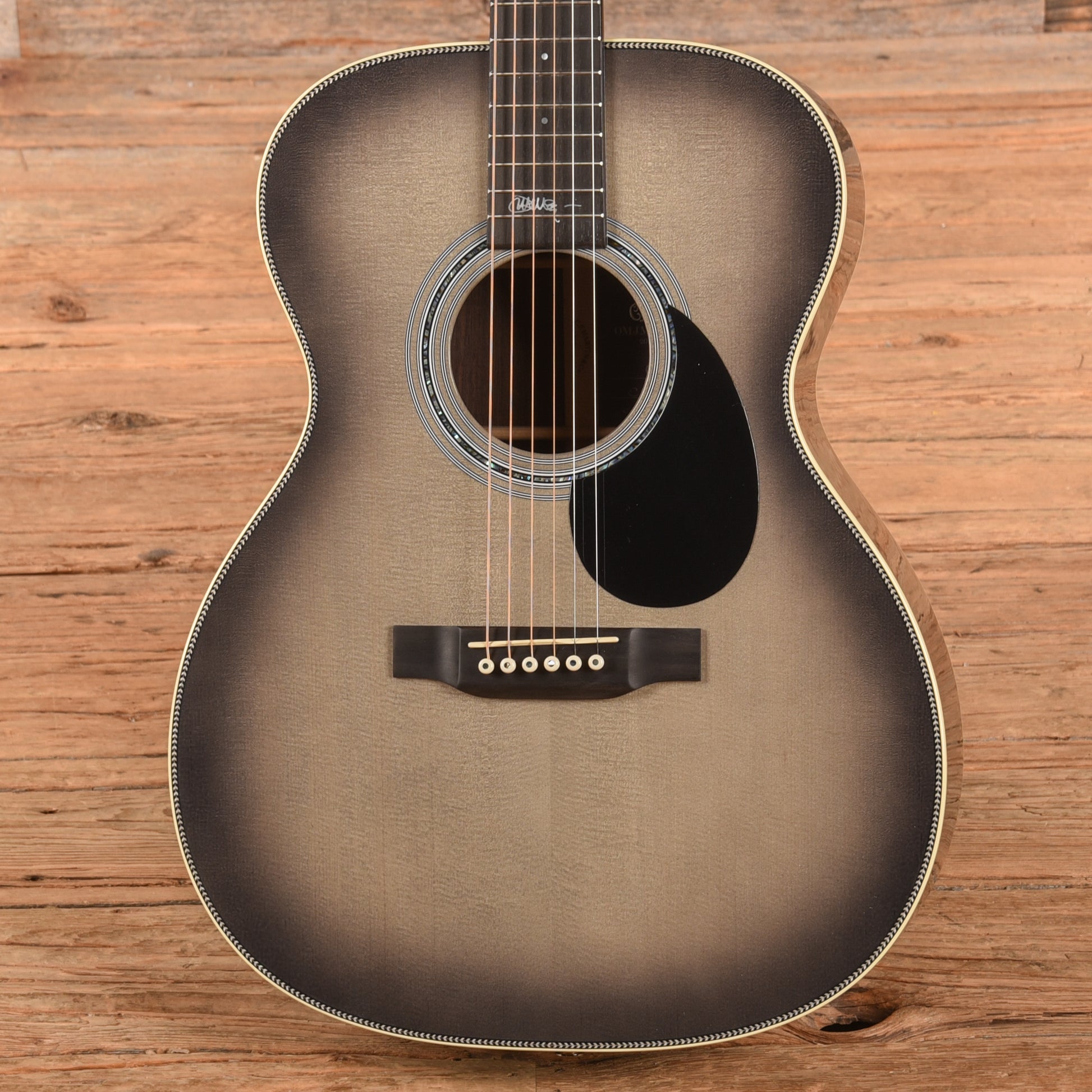 Martin 20th Anniversary OMJM John Mayer Signature Grey Sunburst 2024 Acoustic Guitars