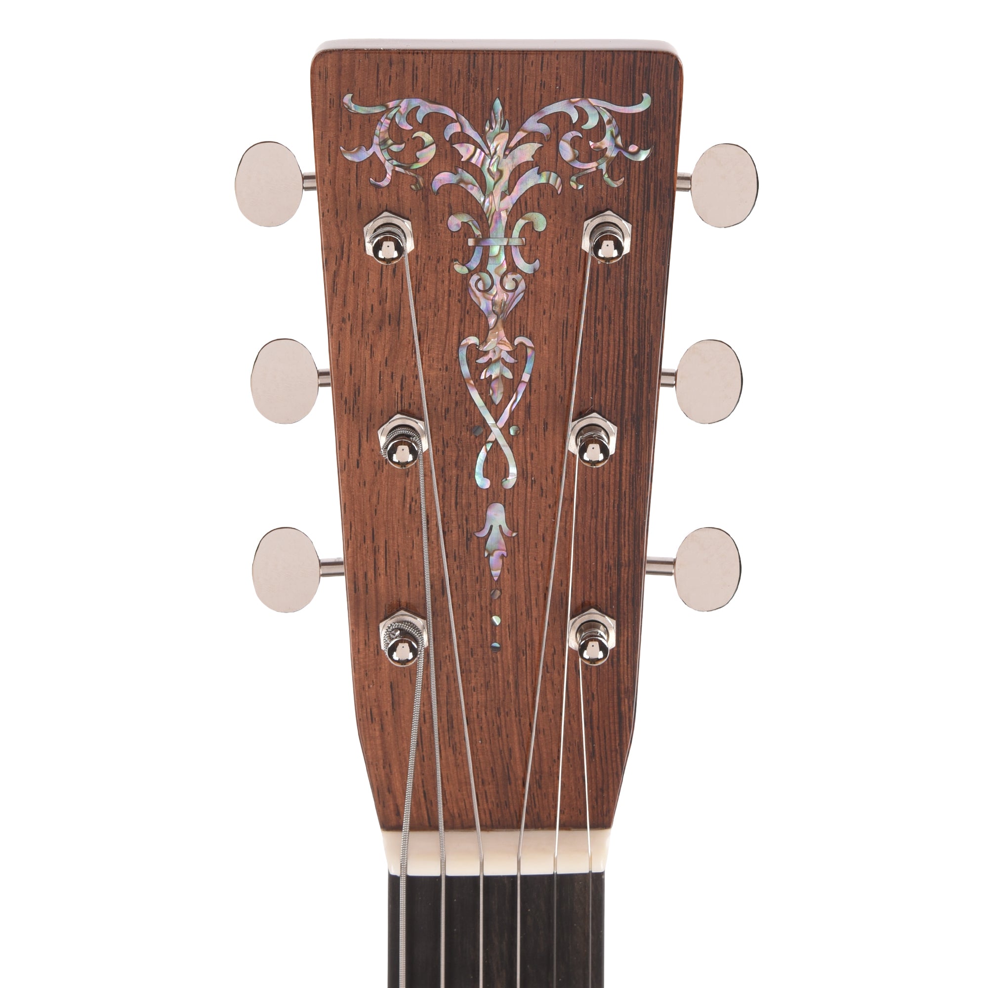 Martin Custom Shop 00-28 Style Concert Bearclaw Sitka Spruce/Honduran Rosewood Natural Aging Toner Acoustic Guitars