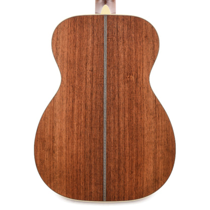 Martin Custom Shop 00-28 Style Concert Bearclaw Sitka Spruce/Honduran Rosewood Natural Aging Toner Acoustic Guitars