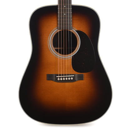 Martin Custom Shop 28-Style Dreadnought VTS Sitka Spruce/East Indian Rosewood 1935 Sunburst Acoustic Guitars