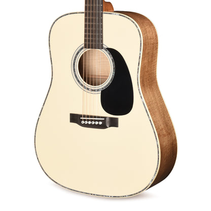Martin Custom Shop HD-28 Style Dreadnought Adirondack Spruce VTS/Flamed Myrtlewood Antique White Top Acoustic Guitars