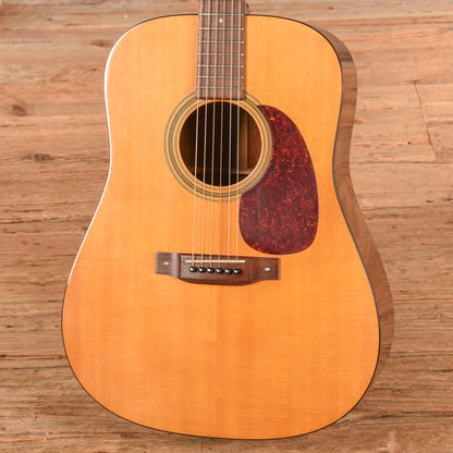 Martin D-16T Natural 1995 Acoustic Guitars