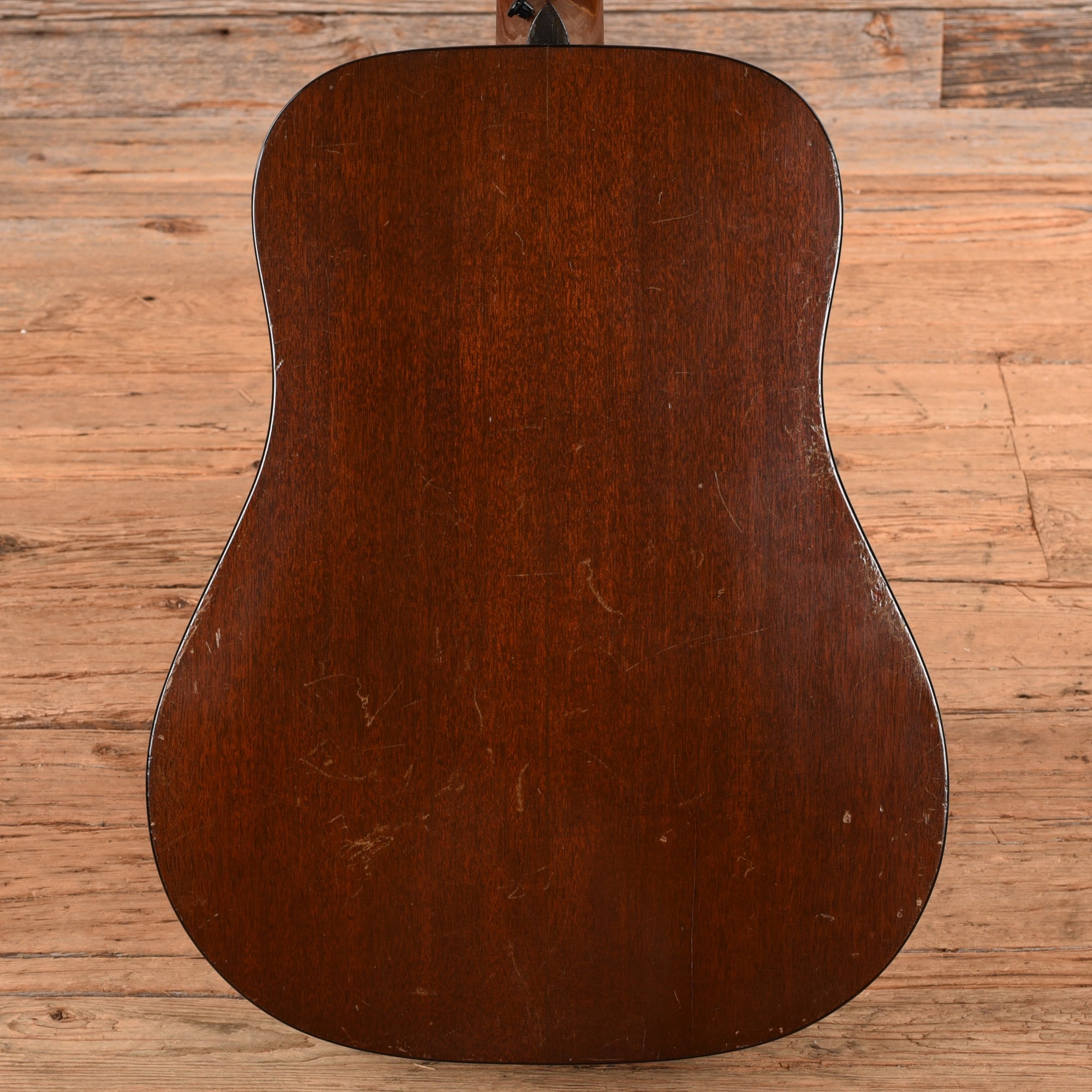 Martin D-18 Natural 1943 Acoustic Guitars