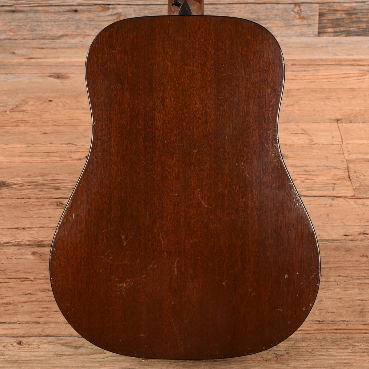 Martin D-18 Natural 1943 Acoustic Guitars