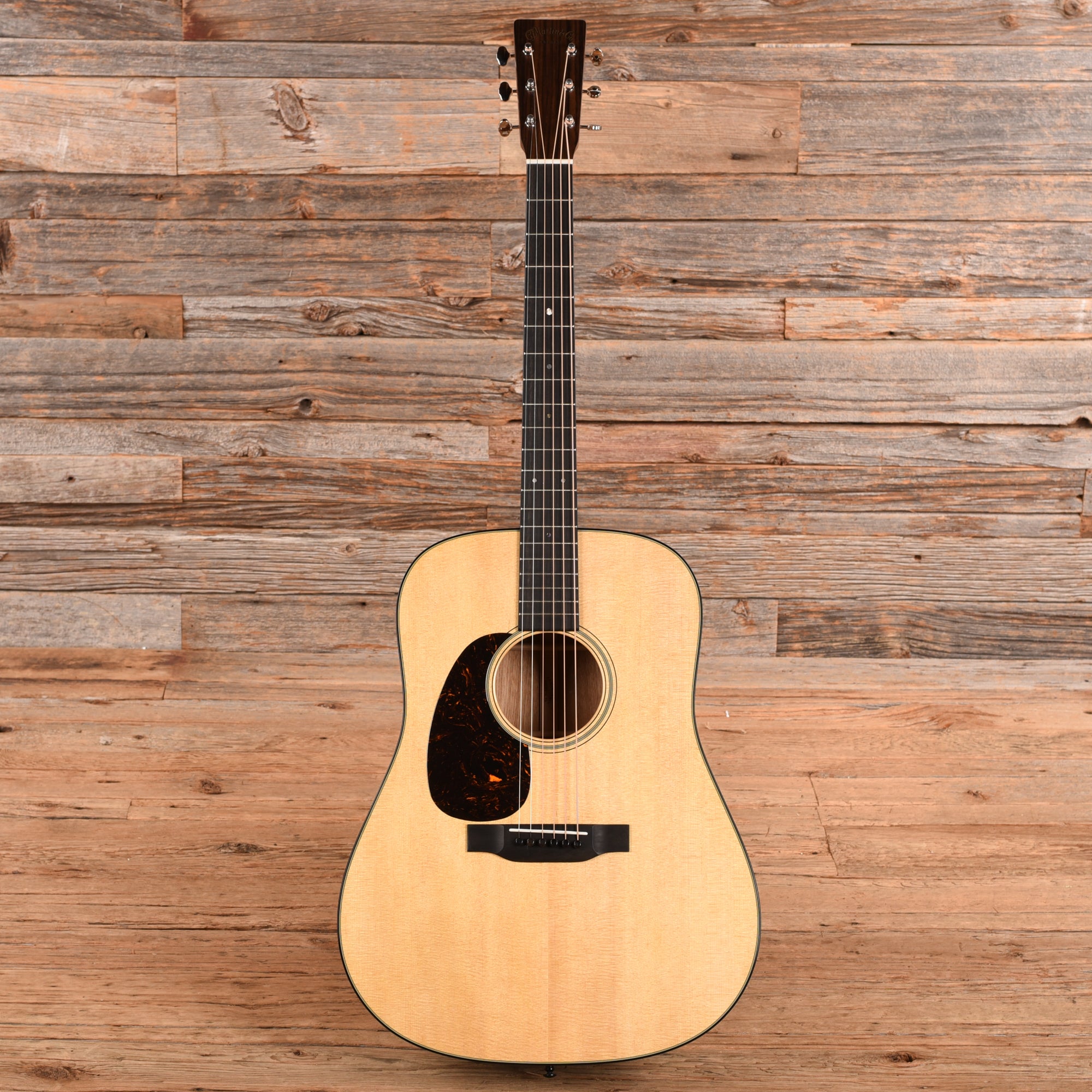 Martin D-18 Natural 2025 LEFTY Acoustic Guitars