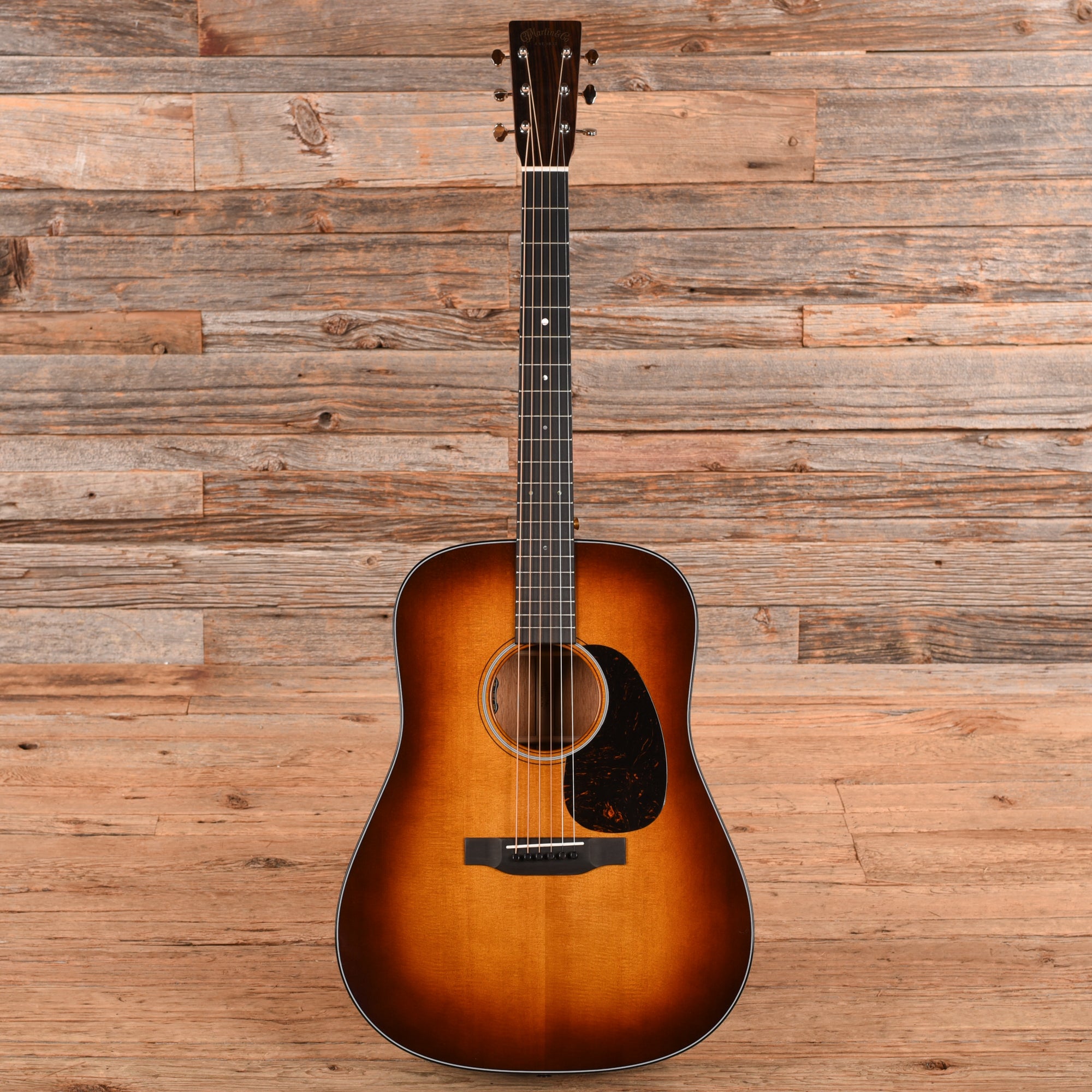 Martin D-18 Standard Ambertone 2025 Acoustic Guitars