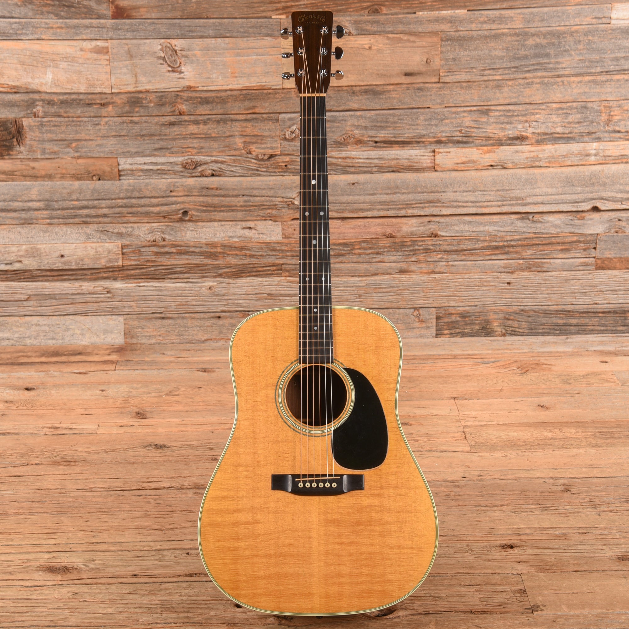 Martin D-28 Natural 1976 Acoustic Guitars