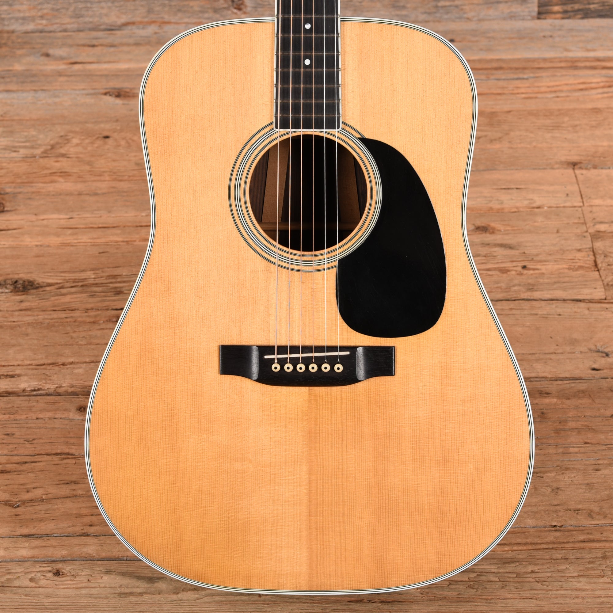 Martin D-35 Natural 1980 Acoustic Guitars