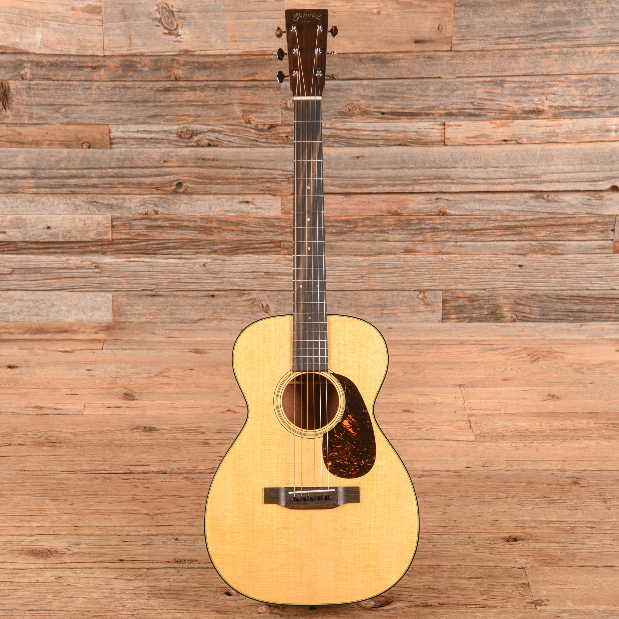 Martin Standard Series 0-18 Natural 2022 Acoustic Guitars