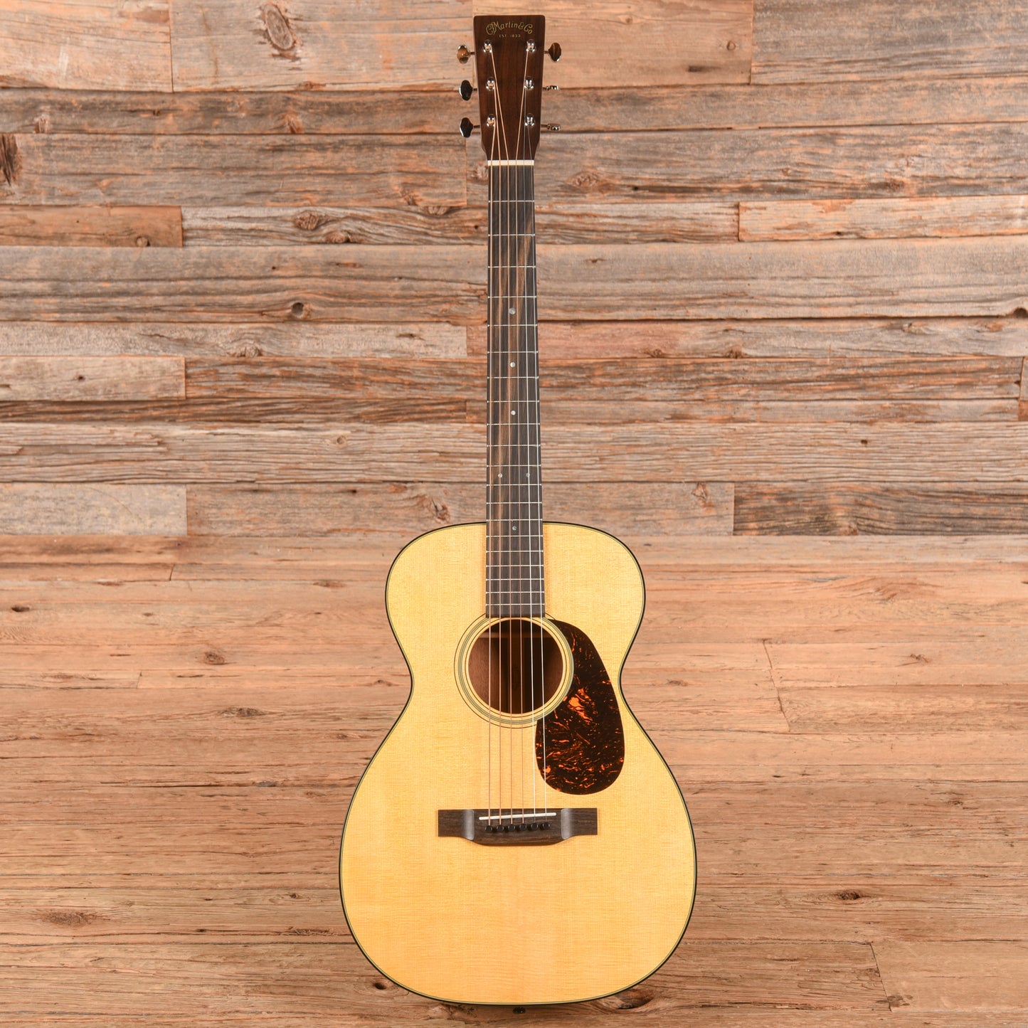 Martin Standard Series 0-18 Natural 2022 Acoustic Guitars