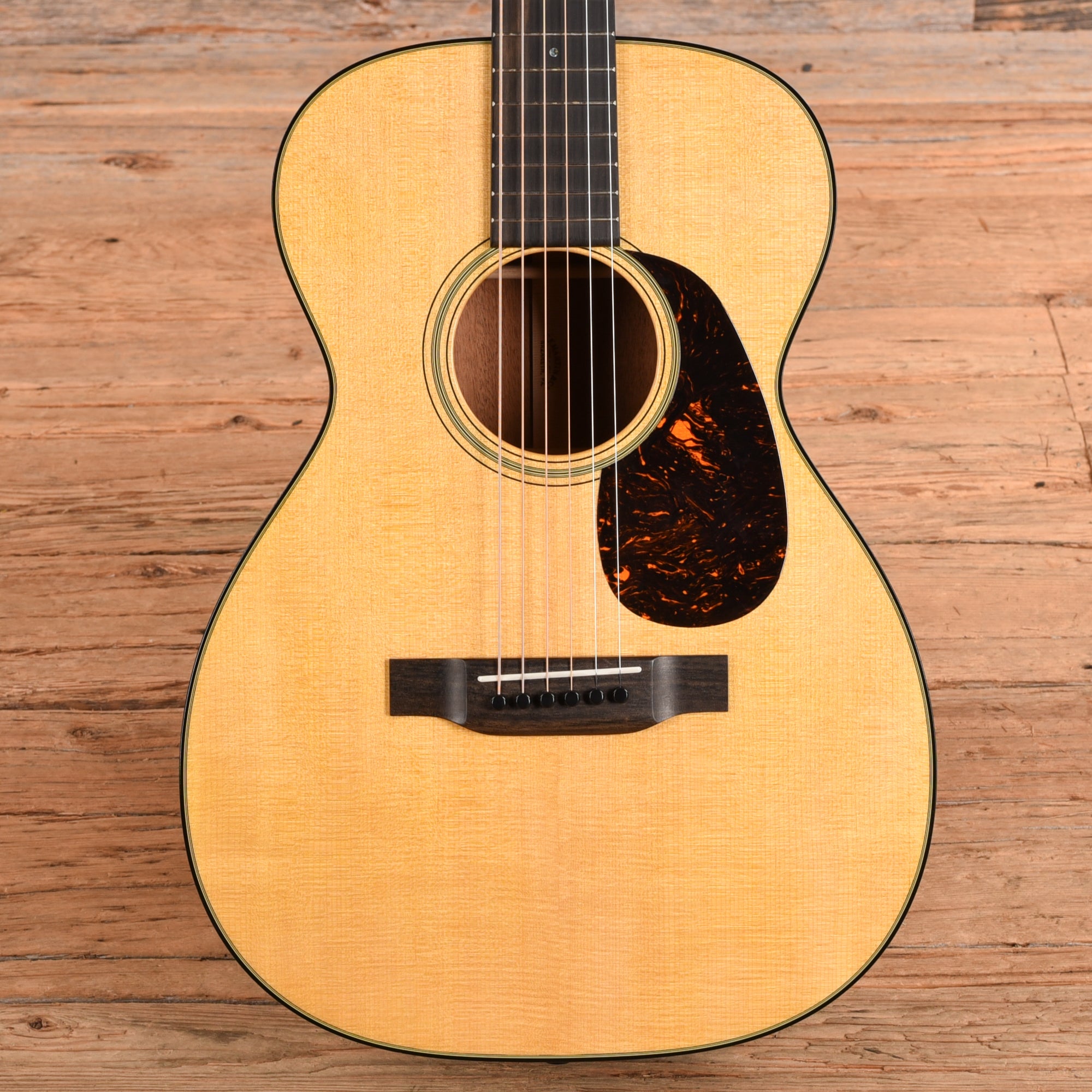 Martin Standard Series 0-18 Natural 2022 Acoustic Guitars