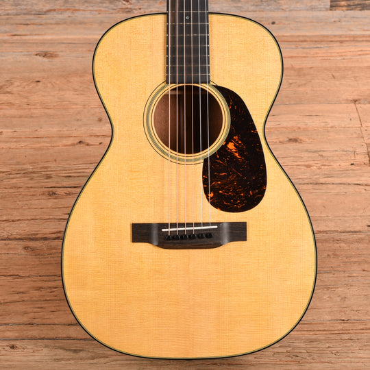 Martin Standard Series 0-18 Natural 2022 Acoustic Guitars