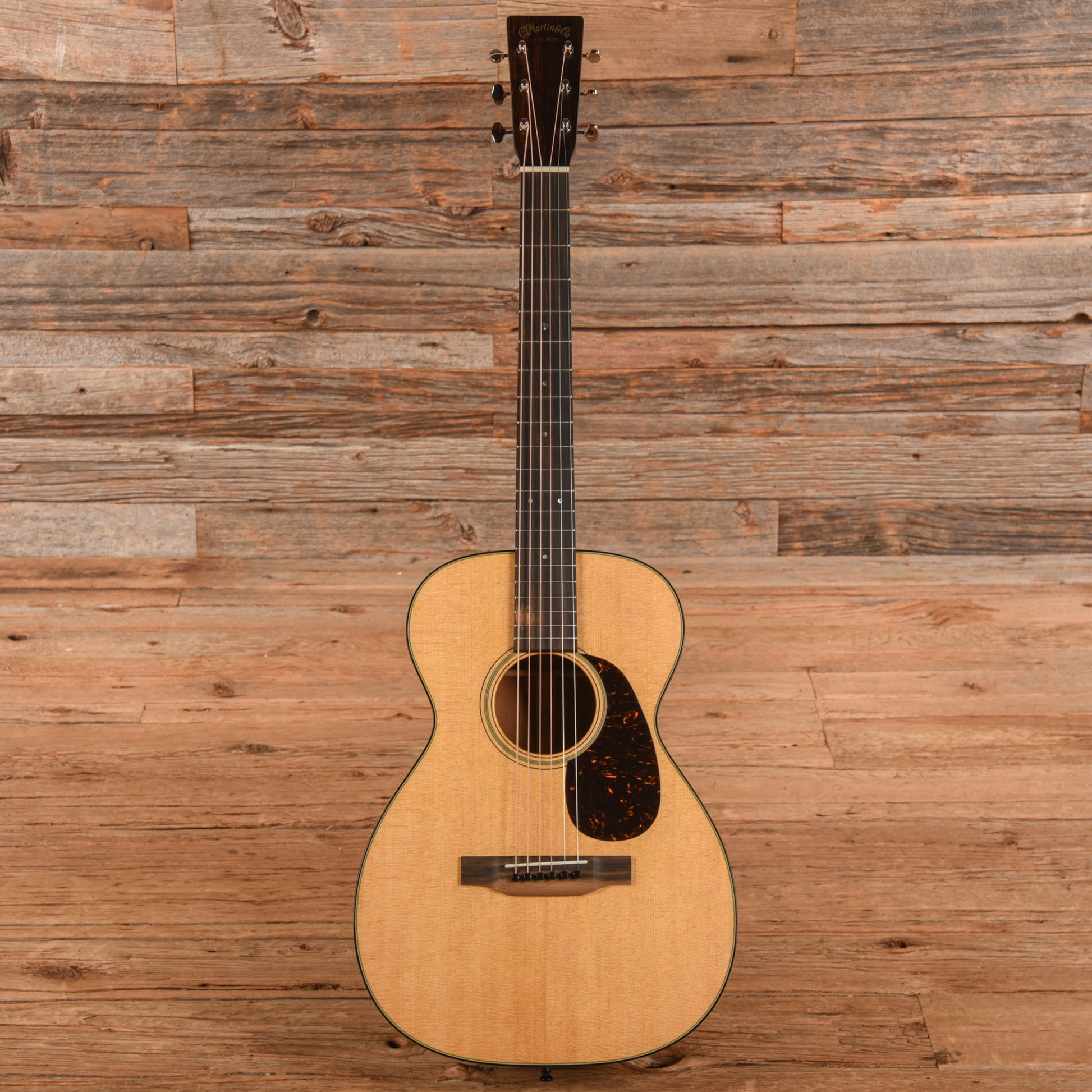 Martin Standard Series 0-18 Natural 2024 Acoustic Guitars