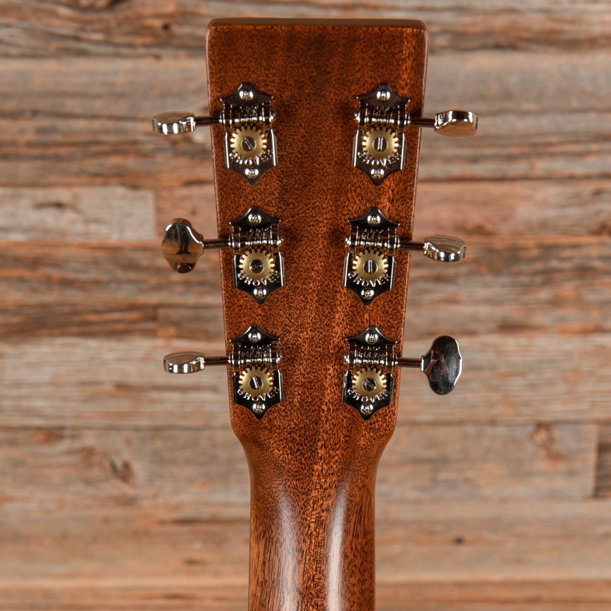 Martin Standard Series 00-18 Natural 2025 Acoustic Guitars