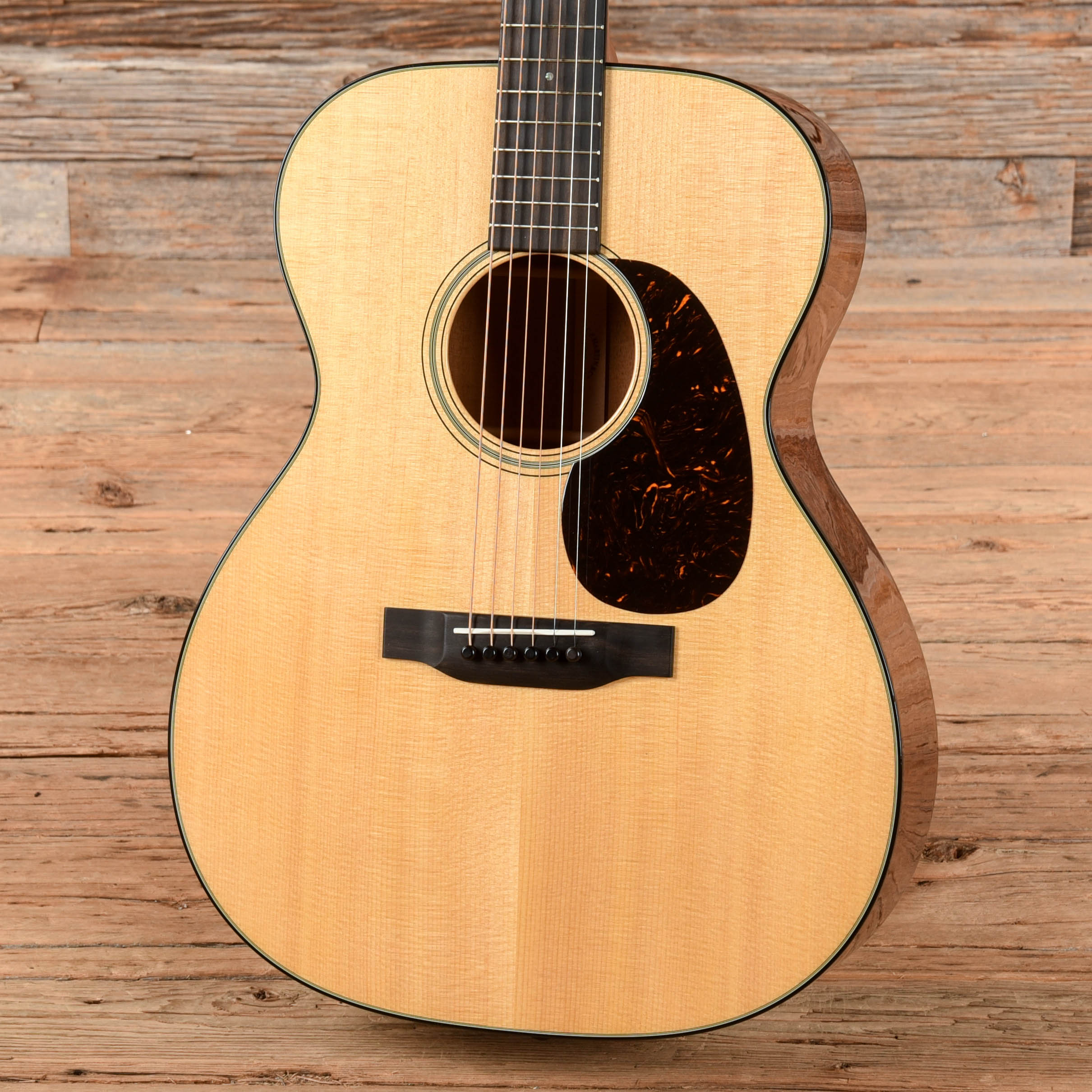 Martin Standard Series 000-18 Natural 2025 Acoustic Guitars