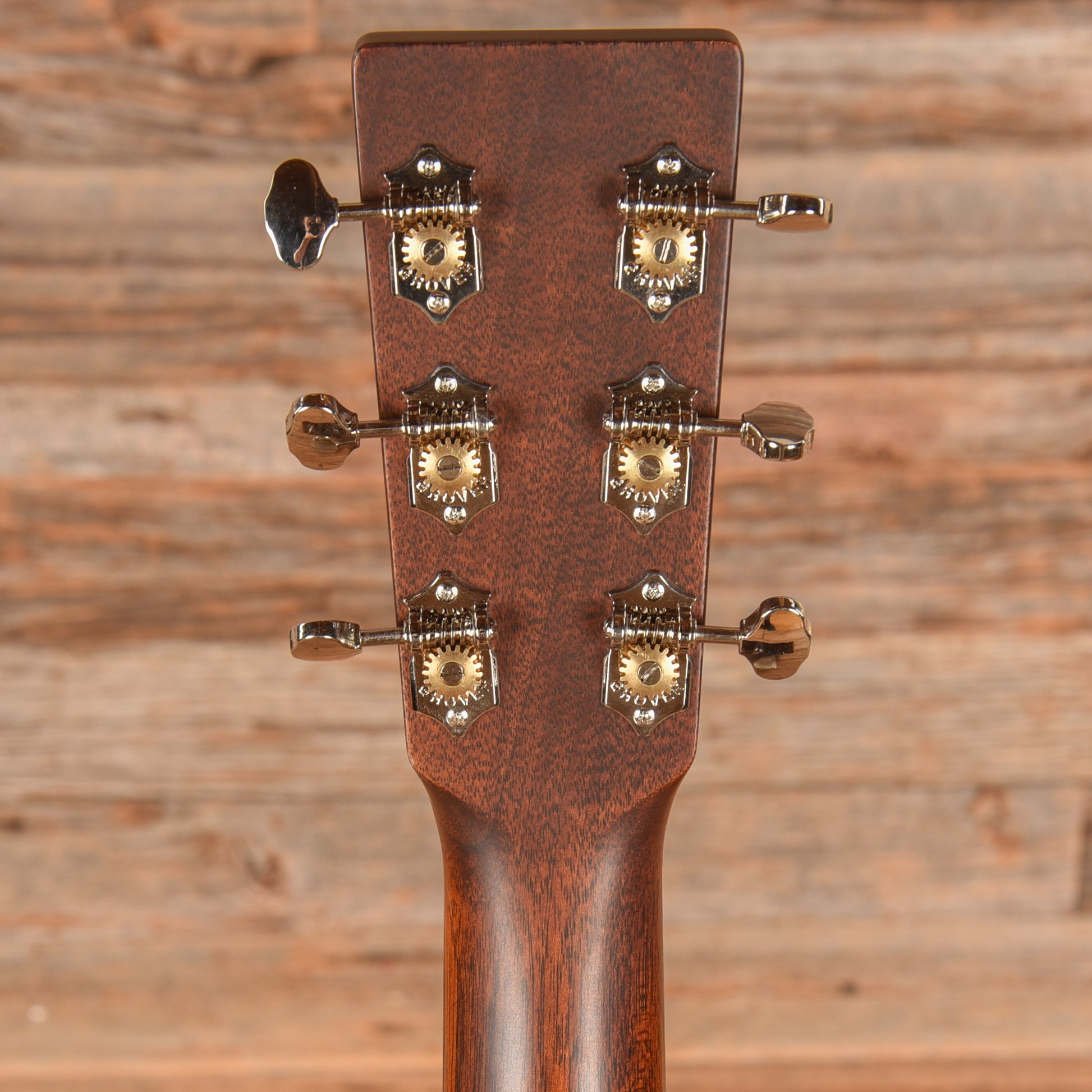 Martin Standard Series 000-18 Natural Acoustic Guitars