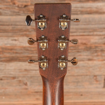 Martin Standard Series 000-18 Natural Acoustic Guitars