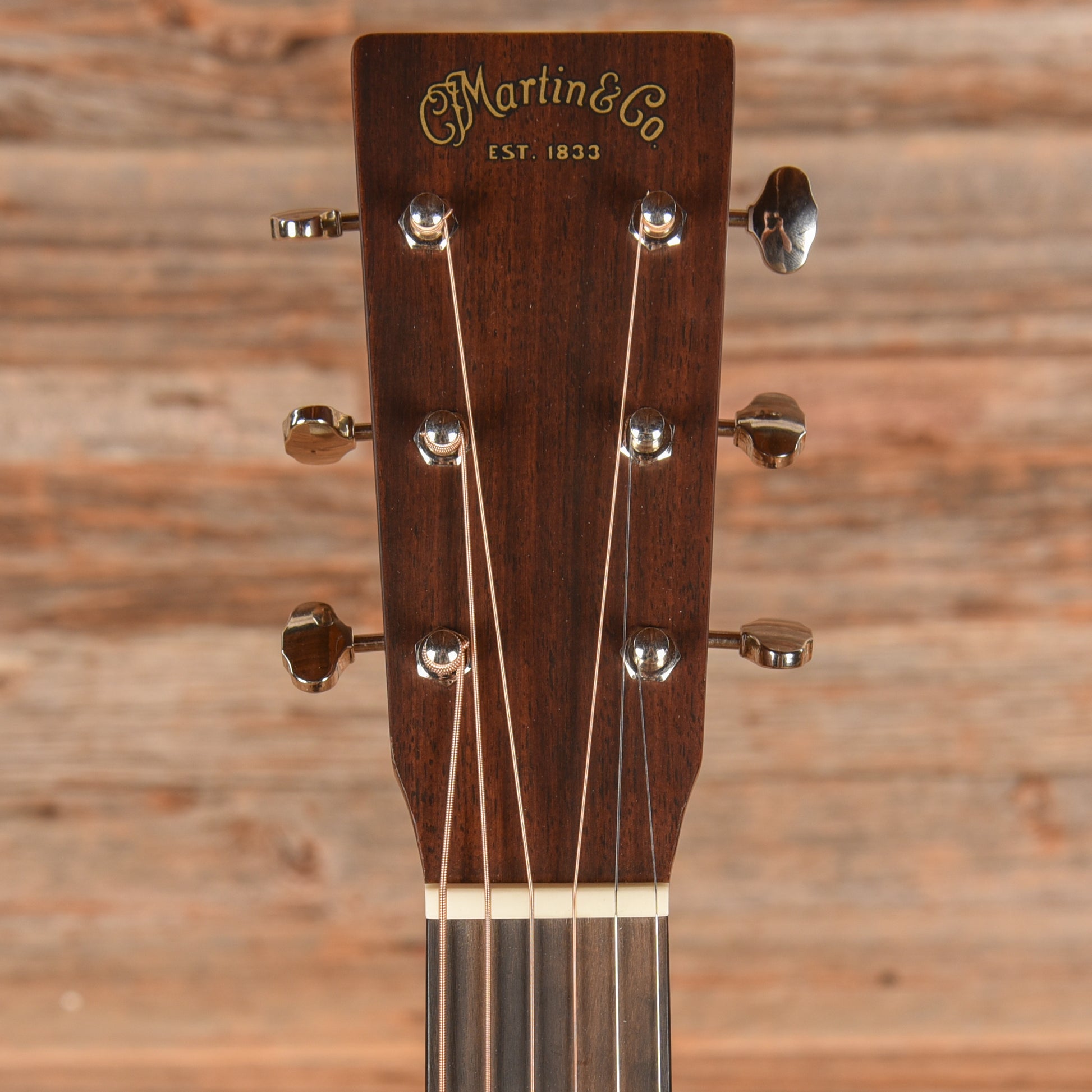 Martin Standard Series 000-18 Natural Acoustic Guitars