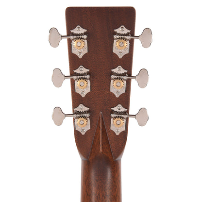 Martin Standard Series 000-28 Spruce/East Indian Rosewood Natural Acoustic Guitars