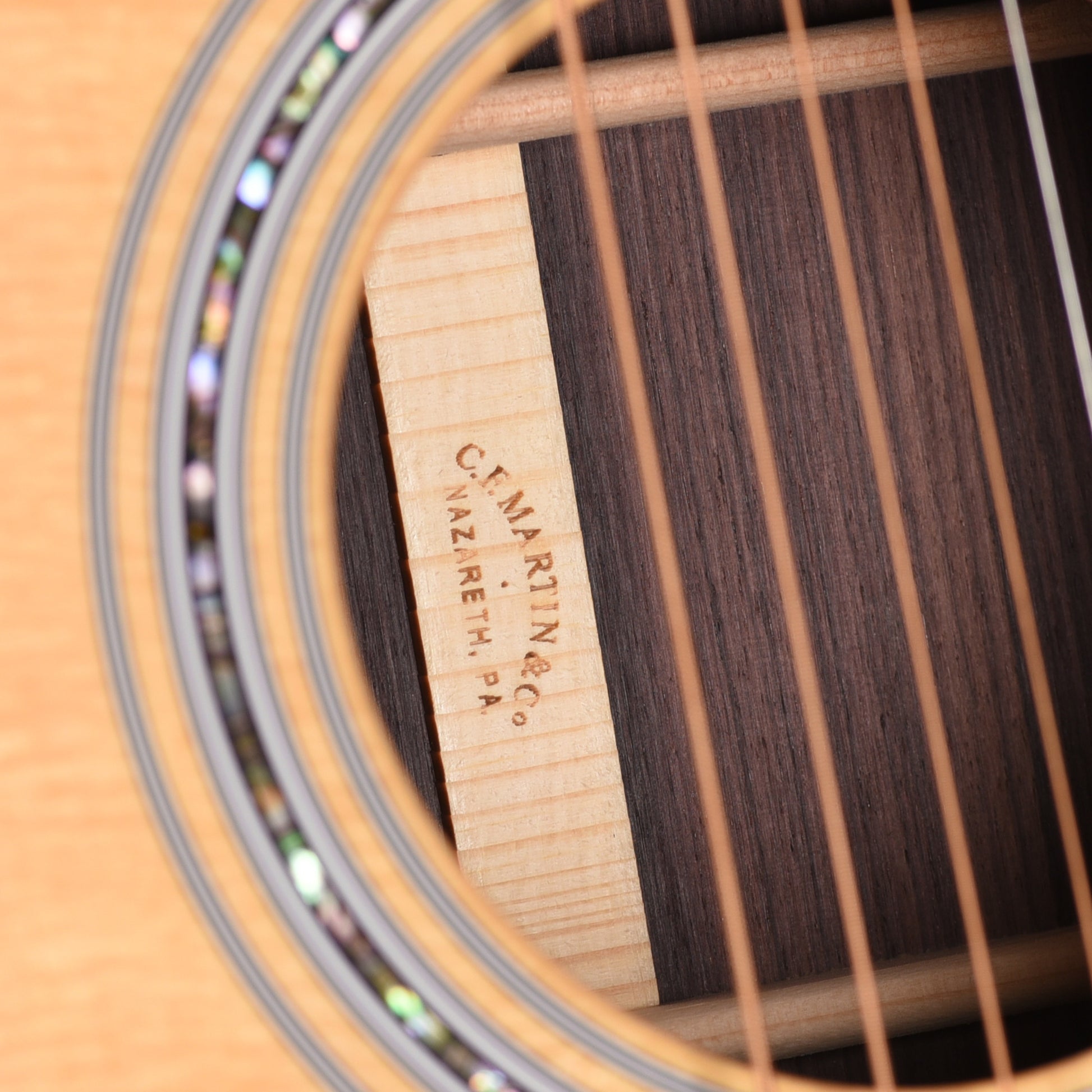 Martin Standard Series 000-42 Spruce/East Indian Rosewood Natural Acoustic Guitars