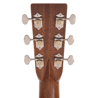 Martin Standard Series D-28 Spruce/East Indian Rosewood Natural Acoustic Guitars
