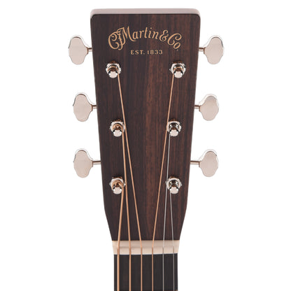 Martin Standard Series HD-28 Spruce/East Indian Rosewood Natural Acoustic Guitars