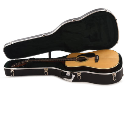 Martin Standard Series HD-28 Spruce/East Indian Rosewood Natural Acoustic Guitars