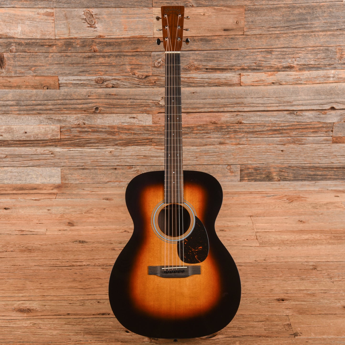Martin Standard Series OM-21 Sunburst 2024 Acoustic Guitars