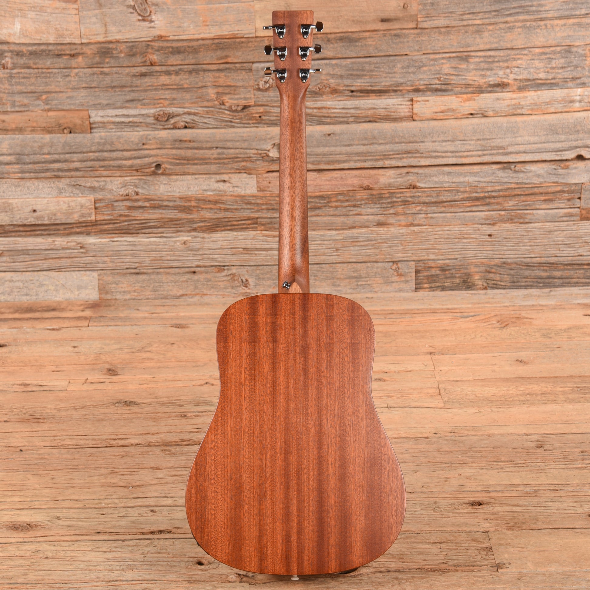 Martin DJR-10E Dreadnought Junior Natural Acoustic Guitars / Mini/Travel