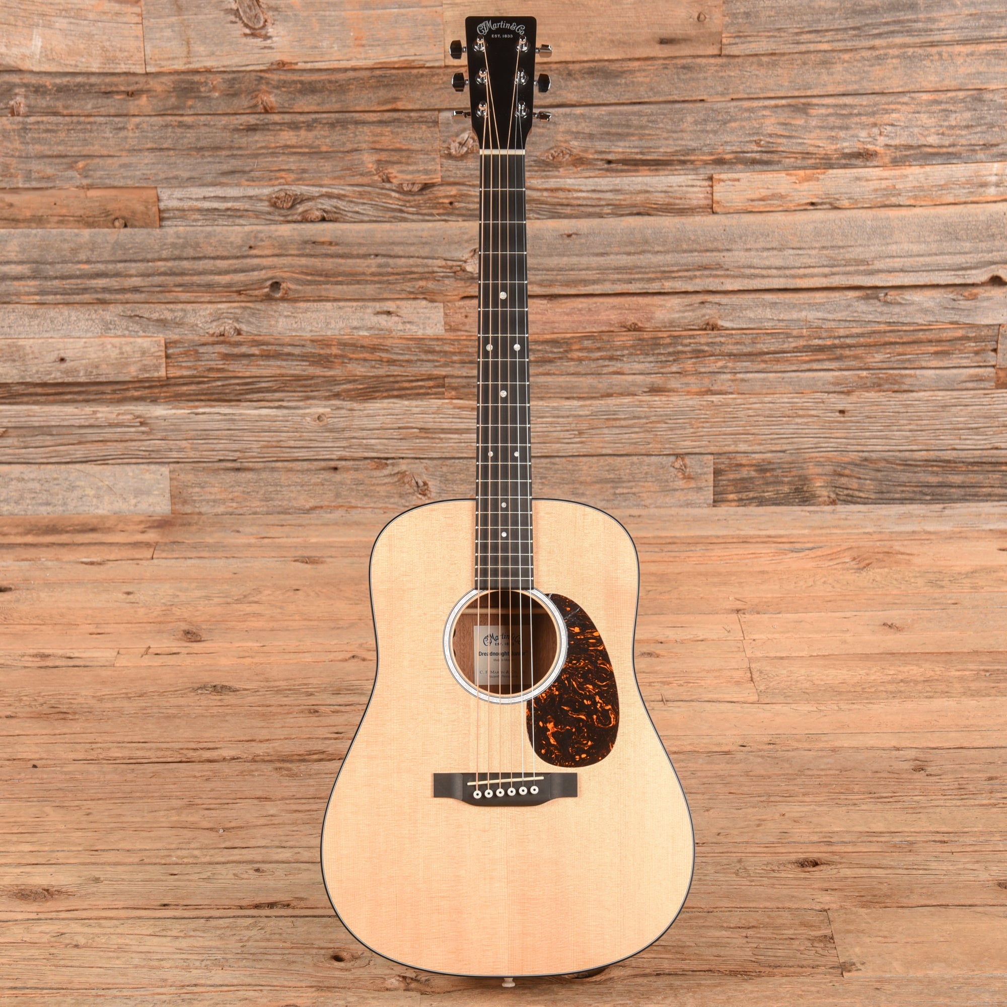 Martin DJR-10E Dreadnought Junior Natural – Chicago Music Exchange