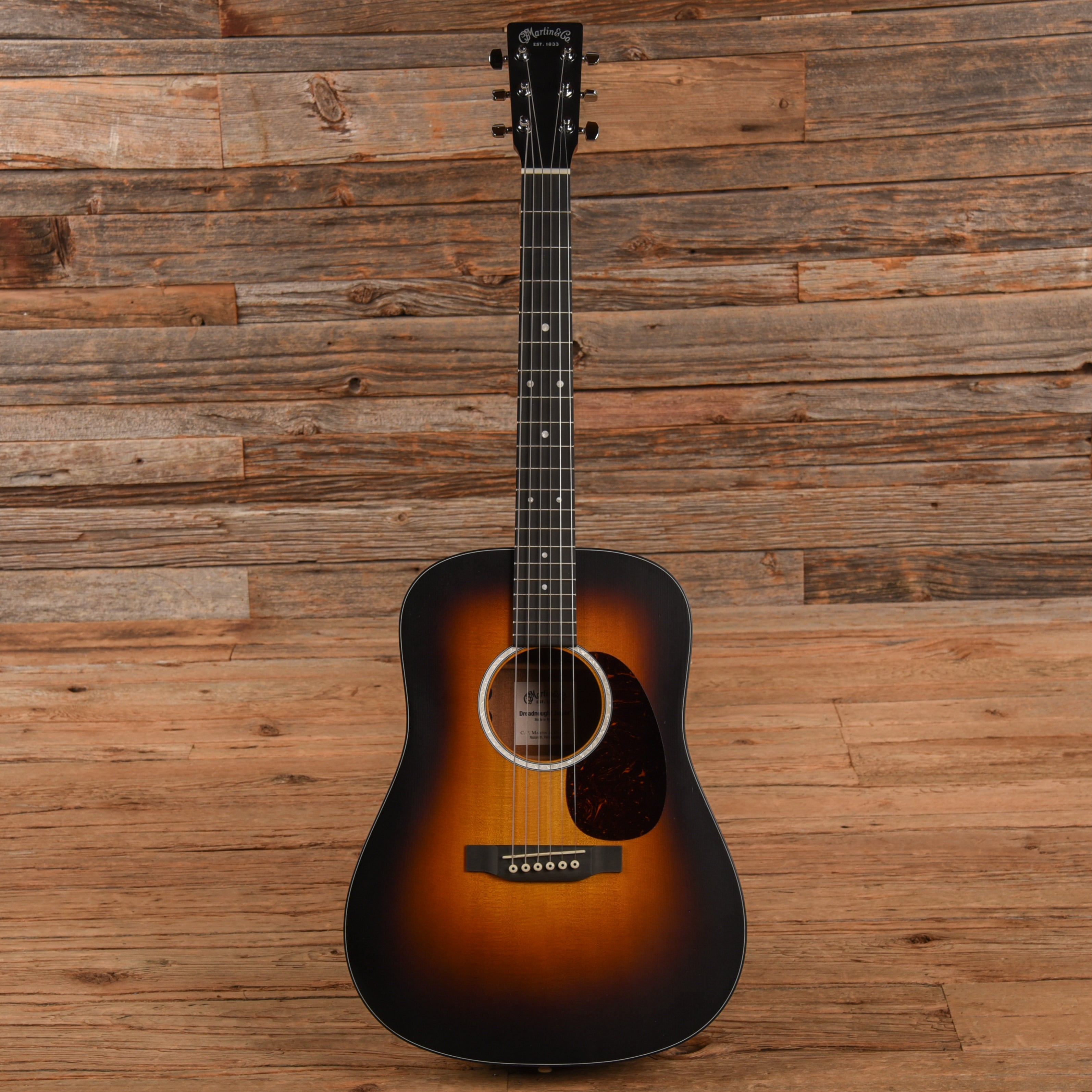 Martin DJR-10E Dreadnought Junior Sunburst Acoustic Guitars / Mini/Travel
