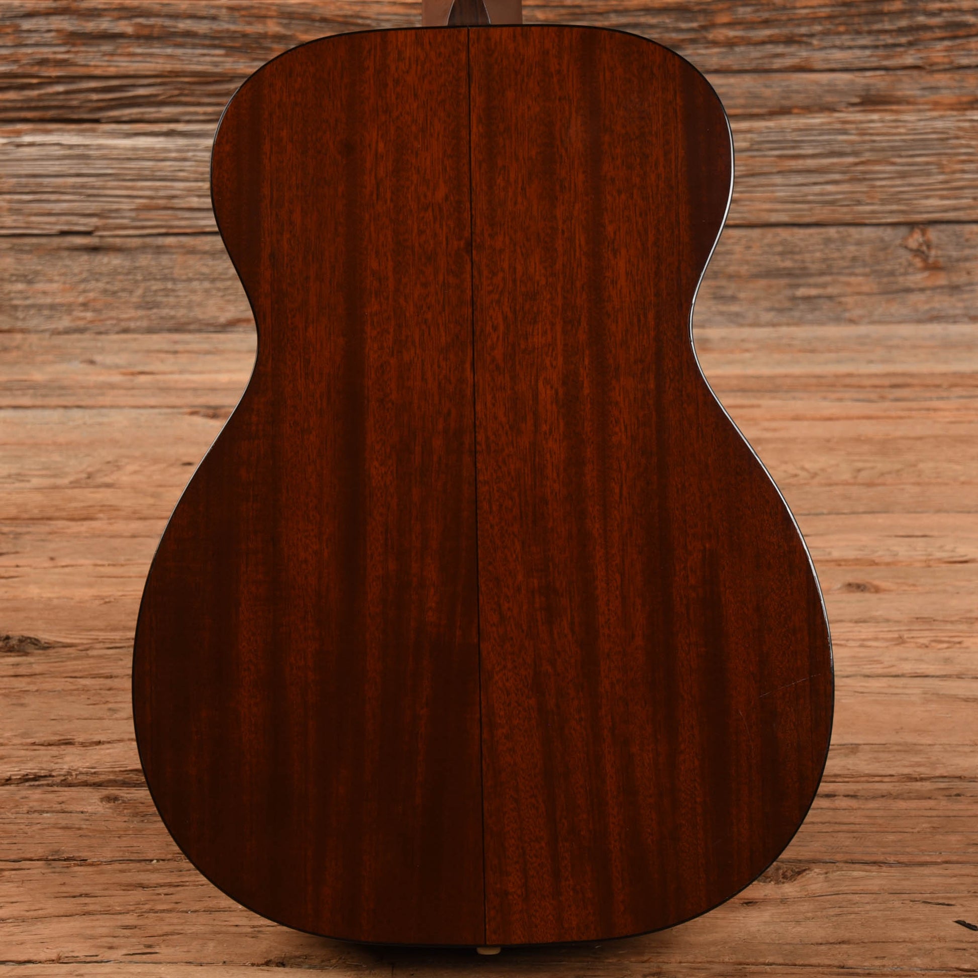 Martin 00-17 Natural Acoustic Guitars / OM and Auditorium