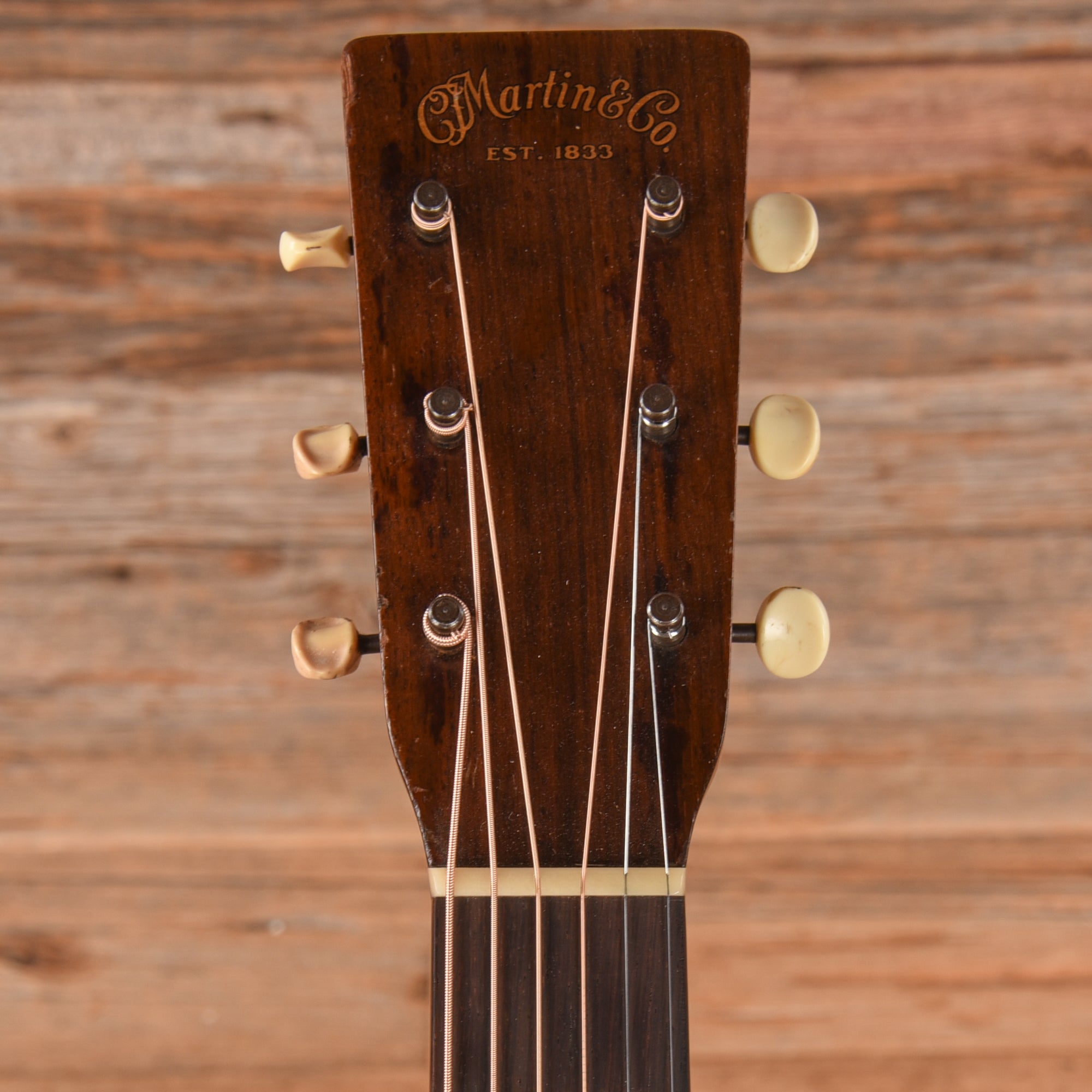 Martin 00-18 Natural 1943 Acoustic Guitars / OM and Auditorium