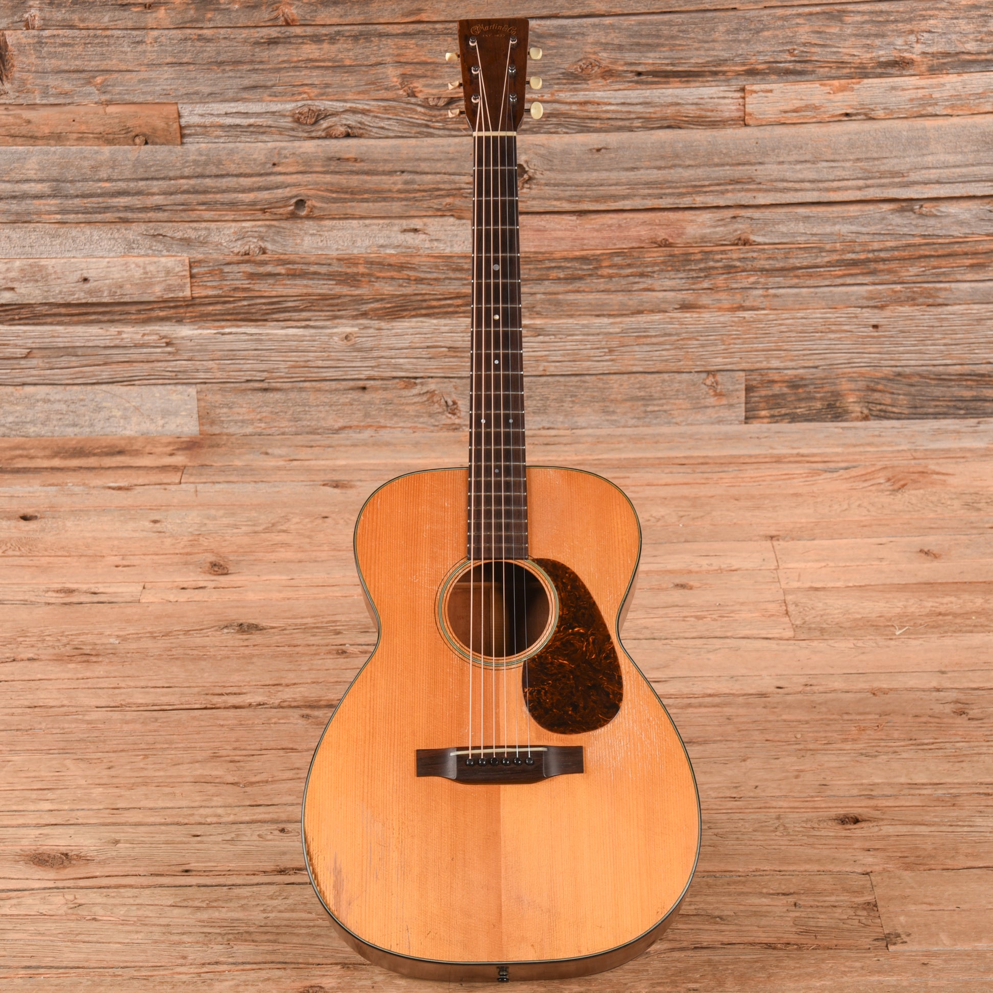 Martin 00-18 Natural 1943 Acoustic Guitars / OM and Auditorium