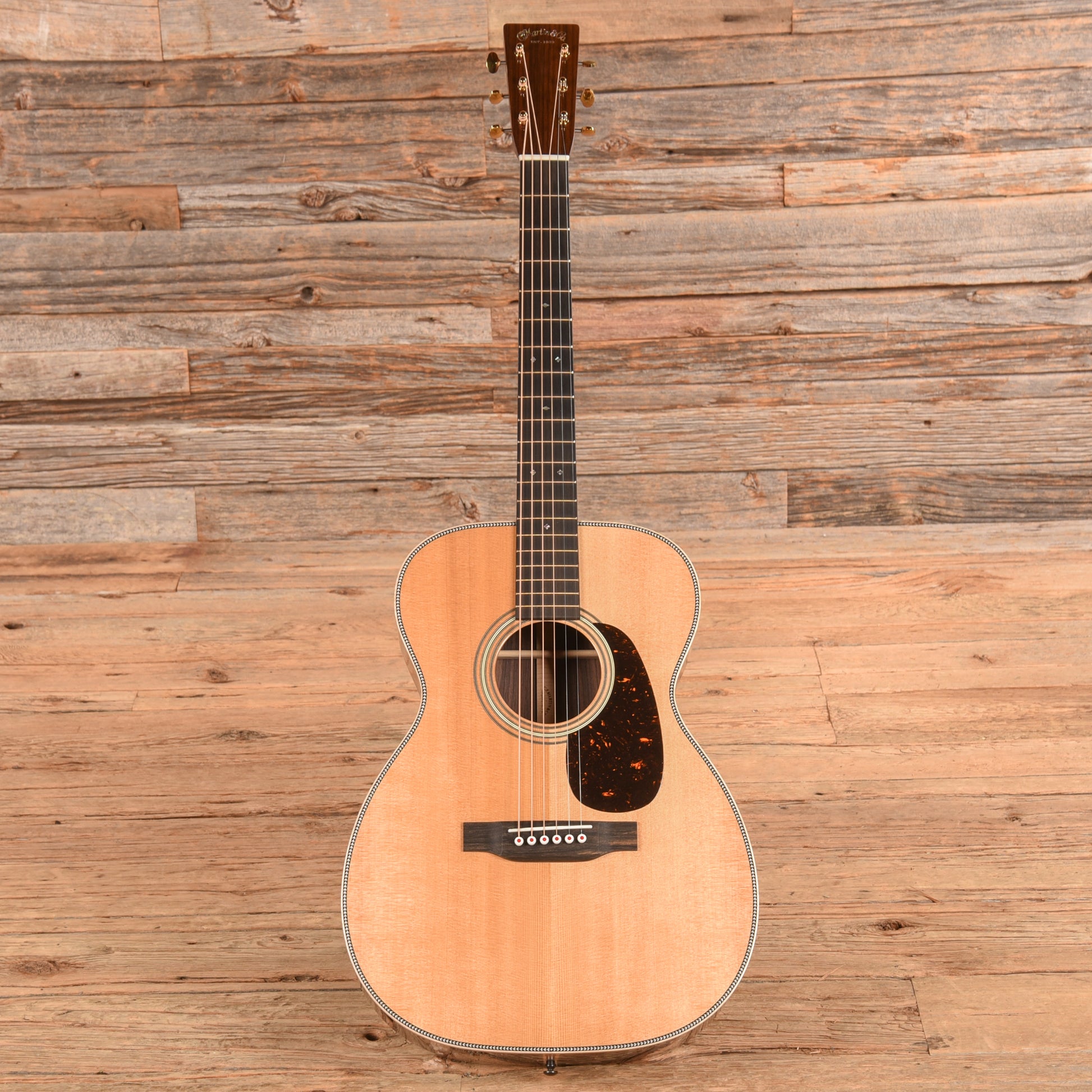 Martin 00-28 Modern Deluxe Natural 2024 Acoustic Guitars / OM and Auditorium