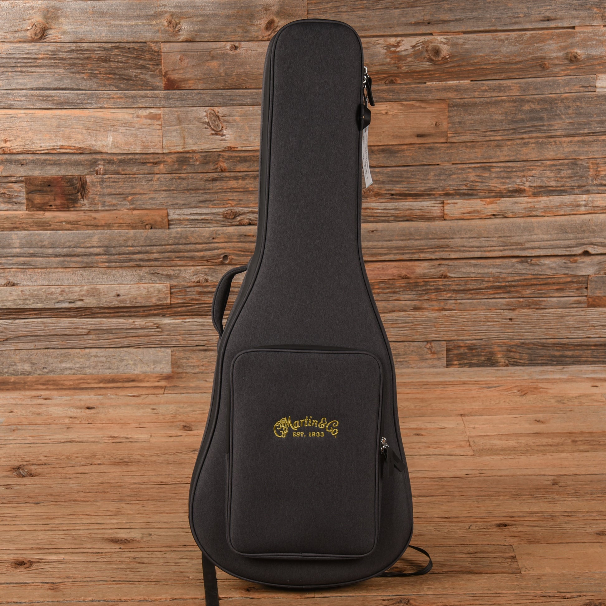 Martin 000-15M Streetmaster Brown Acoustic Guitars / OM and Auditorium