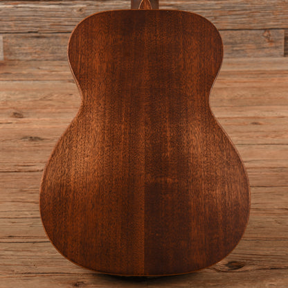 Martin 000-15M Streetmaster Brown Acoustic Guitars / OM and Auditorium