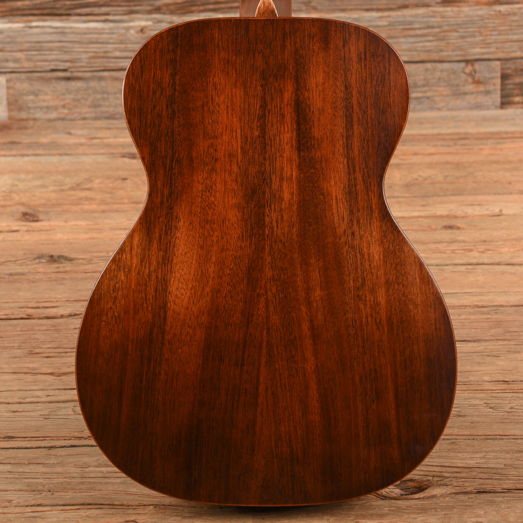 Martin 000-15M Streetmaster Sunburst Acoustic Guitars / OM and Auditorium