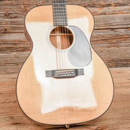 Martin 000-18 Modern Deluxe Natural 2022 Acoustic Guitars / OM and Auditorium