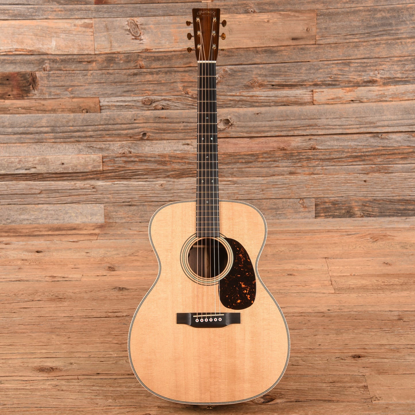 Martin 000-28 Modern Deluxe Sitka Spruce / Rosewood OM Natural Acoustic Guitars / OM and Auditorium