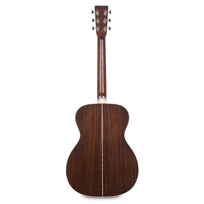 Martin 000-28 Natural Acoustic Guitars / OM and Auditorium