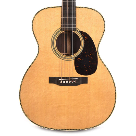 Martin 000-28 Natural Acoustic Guitars / OM and Auditorium