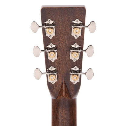 Martin 000-28 Natural Acoustic Guitars / OM and Auditorium