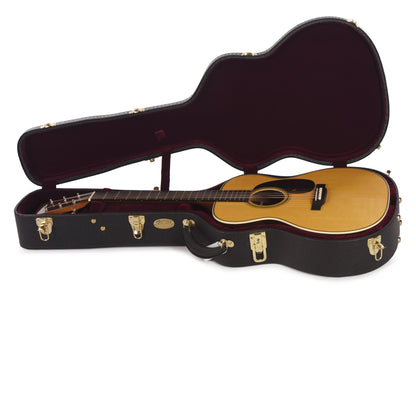 Martin 000-28EC Clapton Natural Acoustic Guitars / OM and Auditorium