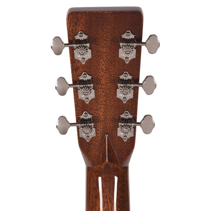 Martin 000-28EC Clapton Natural Acoustic Guitars / OM and Auditorium